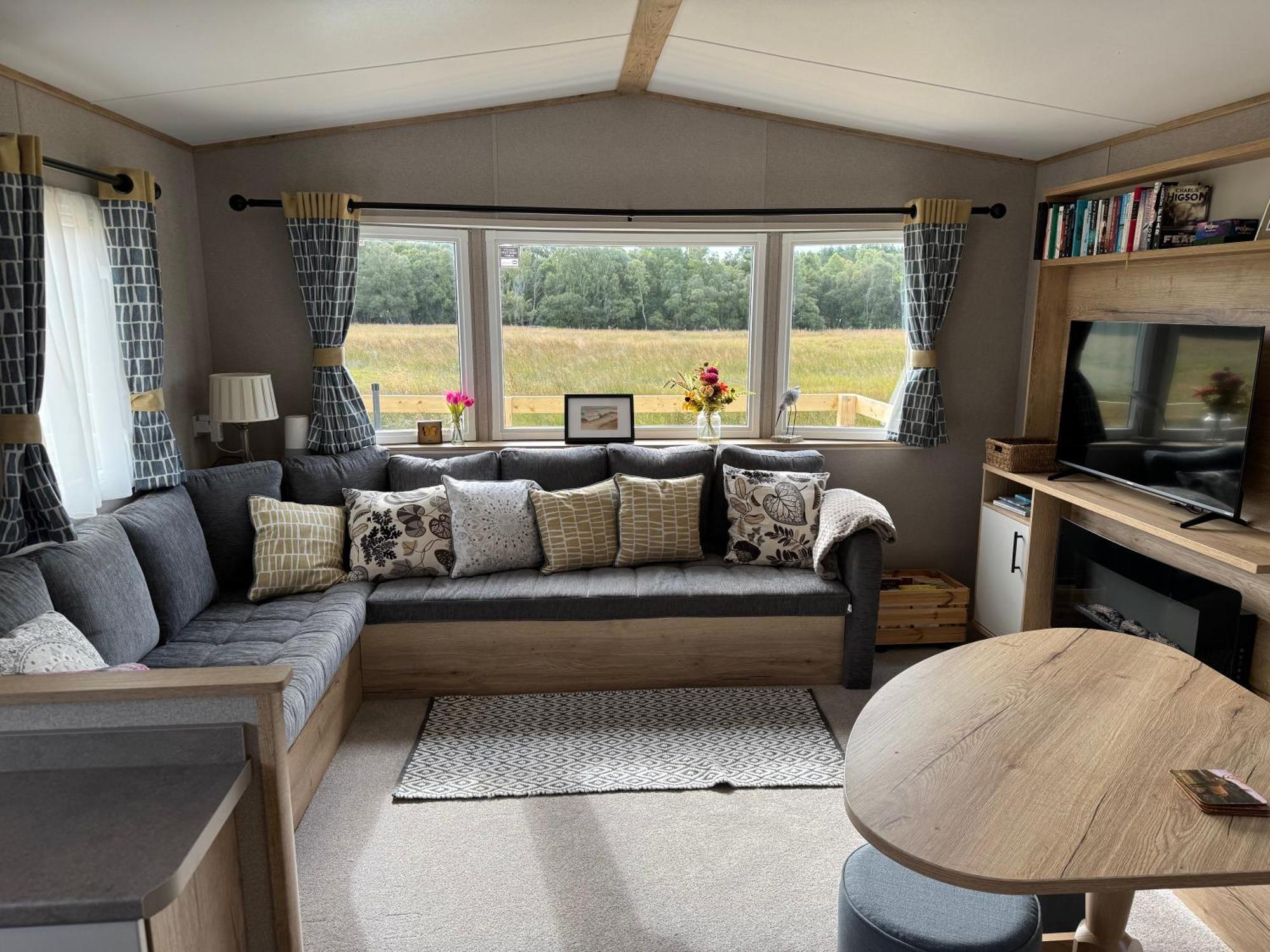 Wildcat Lodge Grantown On Spey Экстерьер фото